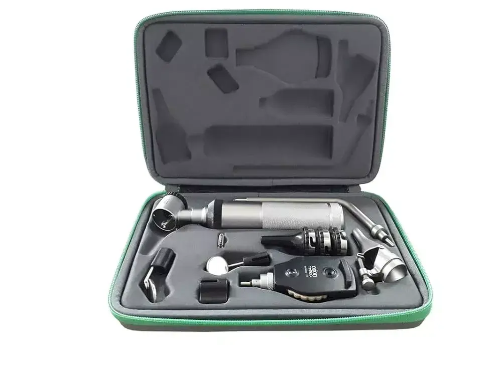 Kit Diagnóstico Médico con Otoscopio y Oftalmoscopio Xenón Timesco - Imagen 1